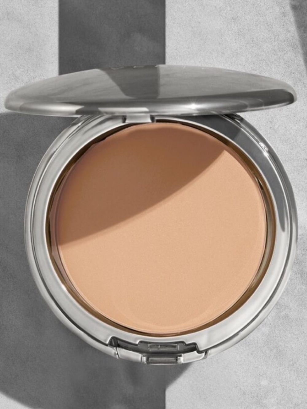 COVER FX Perfect Pressed Powder In Medium 9.5g BRAND NEW IN BOX